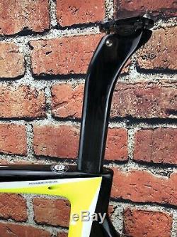 2015 Pinarello Dogma F8 56cm Carbon Road Bike Frameset Rim Brake Black/Fluro