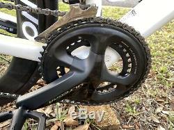 2017 Trek Domane SLR 7 Road Bike, Di2, 52cm, Upgraded Aeolus Pro 5 Carbon Wheels