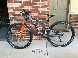 2018 Trek Top Fuel 9.8 SL Project One Custom Medium 17.5 Frame 29 Wheel Size