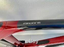 2019 Trek Madone SLR 8 road bike. 54cm, Enve 6.7 Wheels