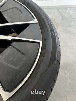 Mercedes EQS 86R 21 Five-Twin Spoke Aero Wheels with Carbon Fiber-Optic Cladding