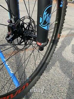 Pivot Switchblade Large XO1 Eagle Carbon Wheels