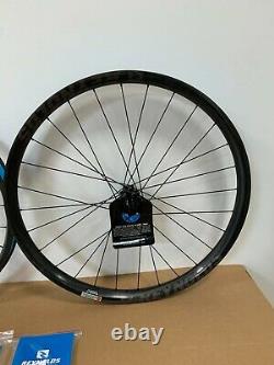 REYNOLDS BLACKLABEL Industry Nine Carbon Tubeless Wheelset 27.5 PLUS SUPERBOOST