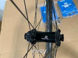 REYNOLDS BLACKLABEL Industry Nine Carbon Tubeless Wheelset 27.5 PLUS SUPERBOOST