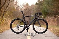 Spec Crit Pro X Di2 Ultegra R8050 Road Bike Synchro Carbon wheels Canyon S M L