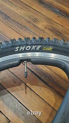 Vintage GT Team RTS Mountain Bike 90s MTB XTR Spin Carbon Wheels + Extras