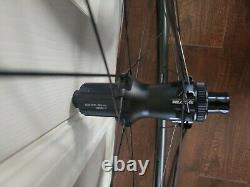 Zipp 303 SE Disc Wheel Set New Center Lock Thru Axel Shimano Freehub